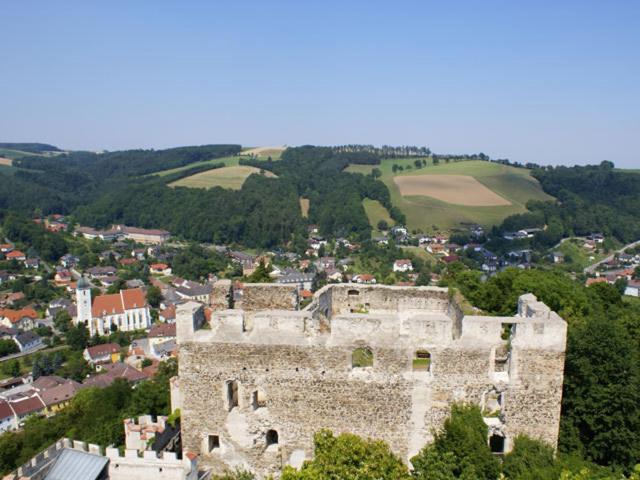 Hotel Post Hoenigwirt Kirchschlag in der Buckligen Welt Exteriör bild