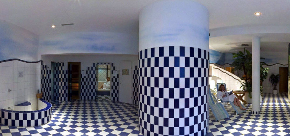Hotel Post Hoenigwirt Kirchschlag in der Buckligen Welt Exteriör bild